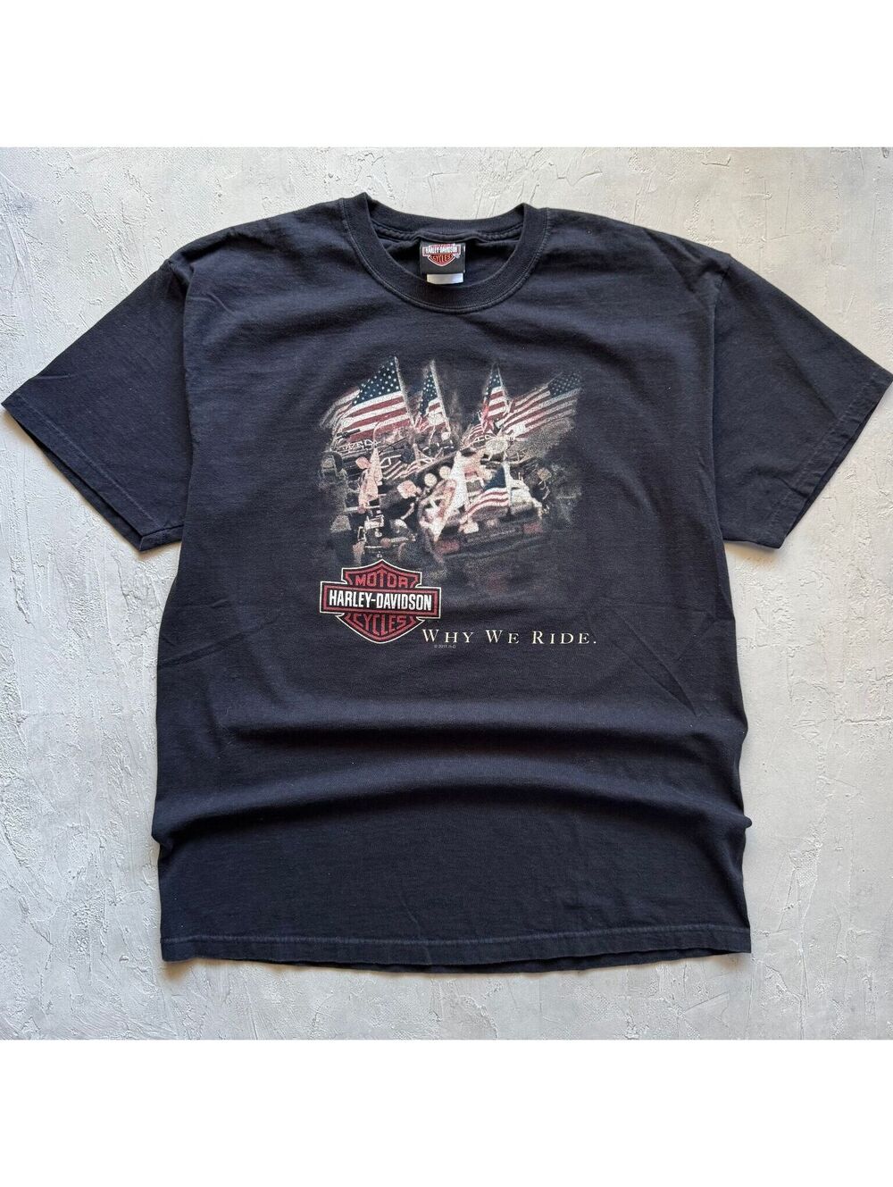 Vintage Y2K Harley Davidson Fourth of July American Flag Faded Black T Shirt